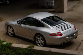 Illustration for article titled Between the Porsche 911 964, 993, and 997--which chassis is the best?